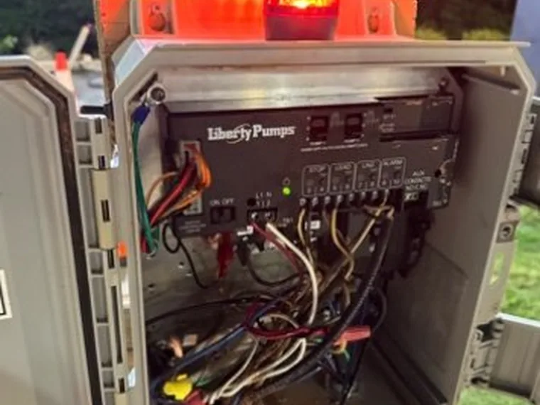Liberty Pumps septic alarm panel diagnosed by SepticRooter™ in Woodstock, Cherokee County